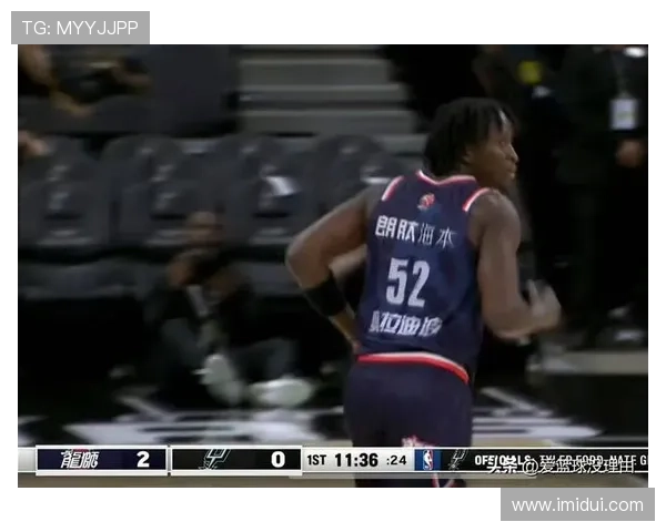 公牛队季前赛表现抢眼,年轻球员崭露头角引发期待 公牛队季前赛表现抢眼,年轻球员崭露头角引发期待