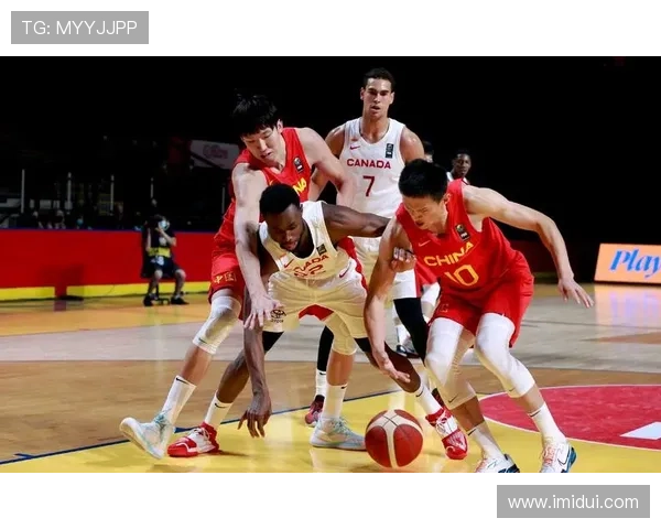 篮球世界杯精彩对决中国队逆袭战胜强敌晋级四强