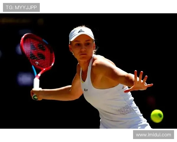 网球新星横空出世夺冠 未来之星展现无限潜力