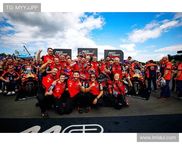 MotoGP赛季迎来新篇章 多支强队角逐冠军争夺战