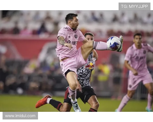 梅西加盟国际迈阿密掀起美职联热潮 球迷狂欢迎来足球新时代