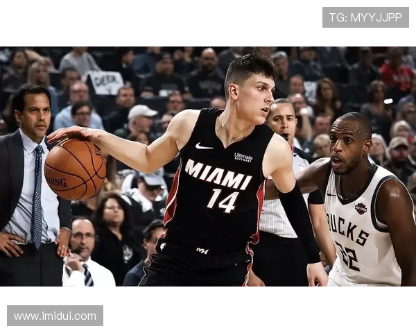 热火队休赛期补强加速迈阿密誓重返东部巅峰新赛季再冲冠军宝座争 热火队休赛期补强加速迈阿密誓重返东部巅峰新赛季再冲冠军宝座争