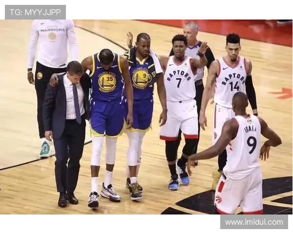 篮网队迎来新援 米切尔通过体检正式加盟助力球队争冠